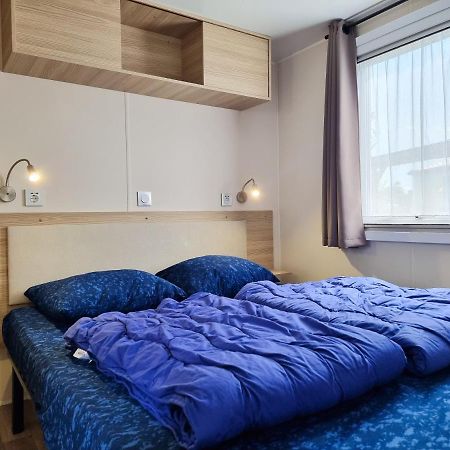 Prachtig Chalet Ok50 D12 Op Familiecamping Оосткапелл Экстерьер фото