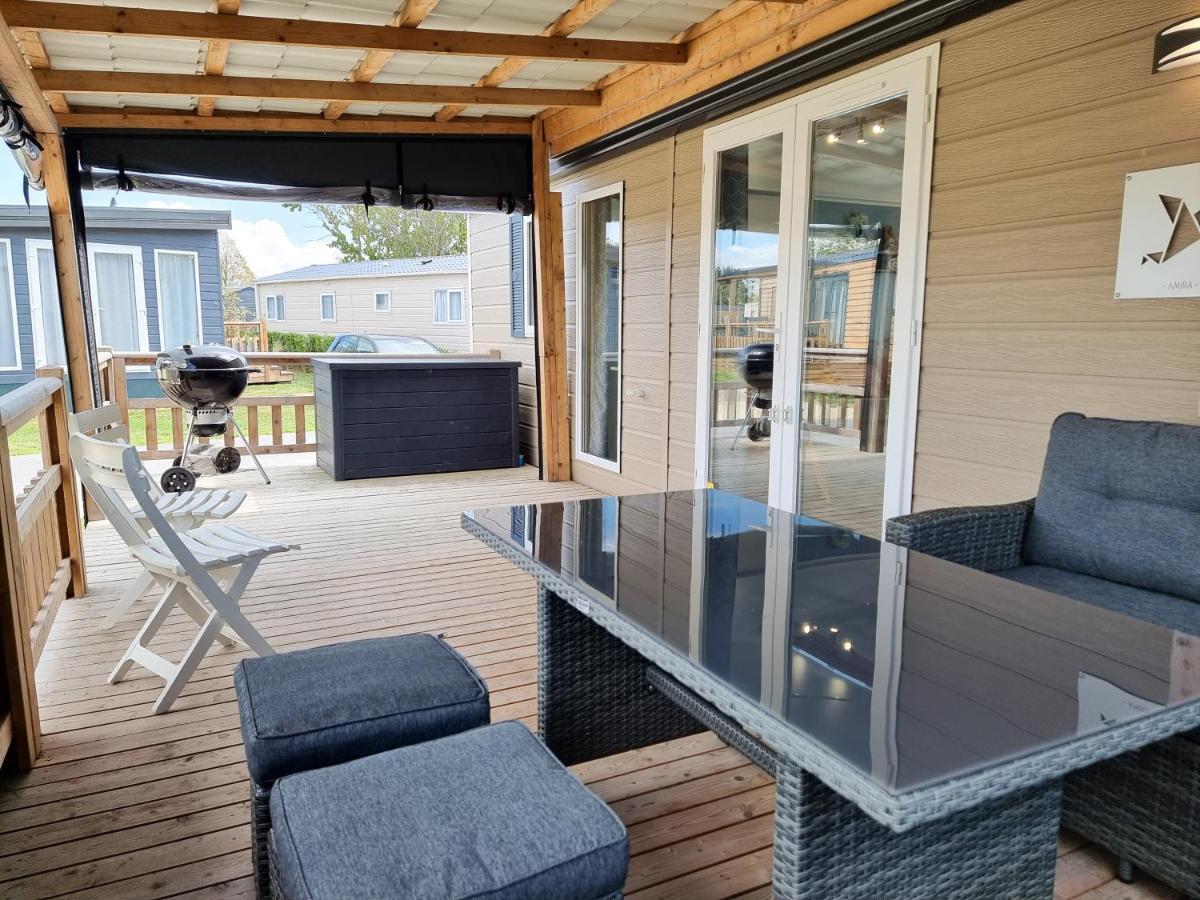 Prachtig Chalet Ok50 D12 Op Familiecamping Оосткапелл Экстерьер фото